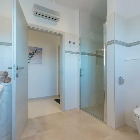 Igor Apartman *