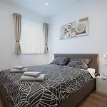 Igor Apartment